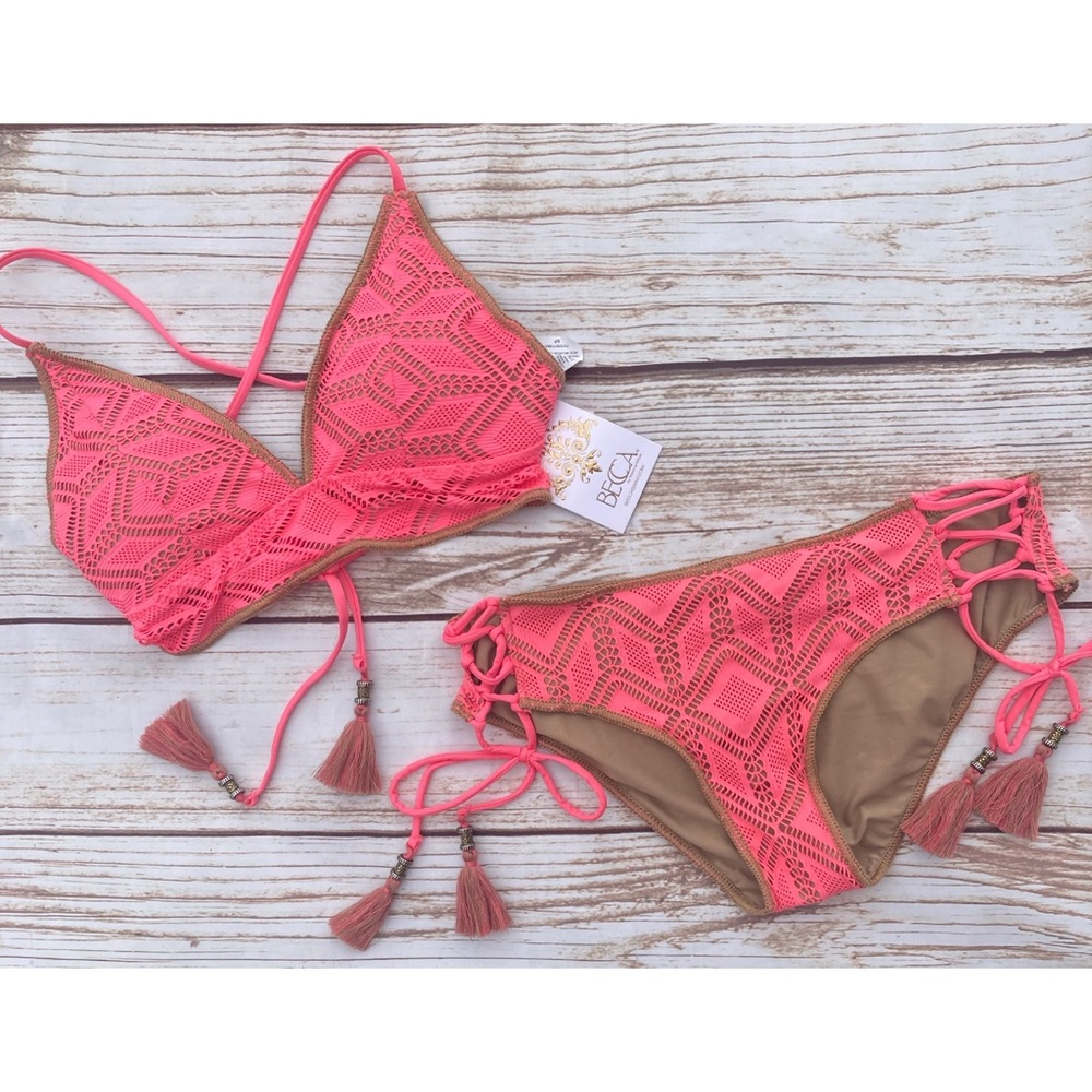SOLD * NWT Becca Bikini Set | Size Small Top & Medium Bottoms